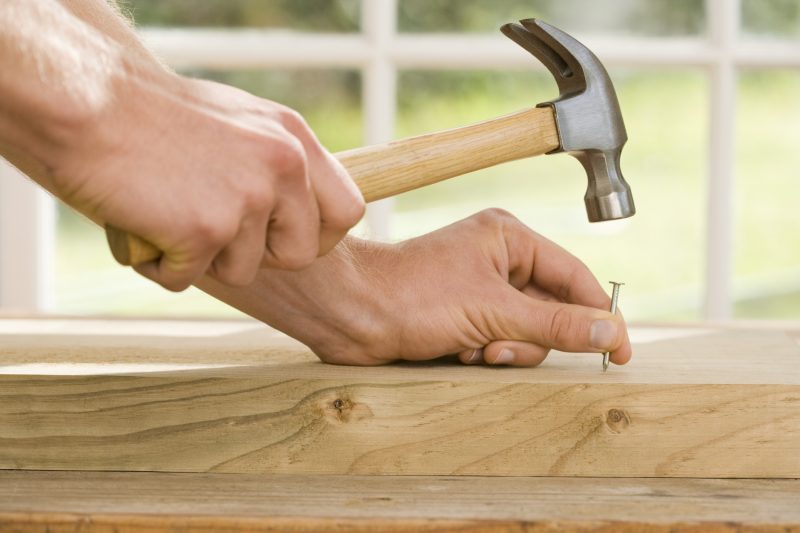 clavo para madera